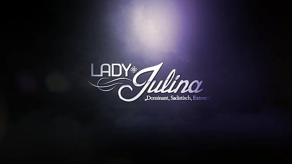 Auf Die Knie Du Straponlutschende Sklavenfotze – Sklavenerziehung Mit Domina Lady Julina